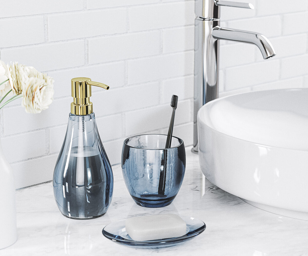 The Droplet Bathroom Tumbler from Umbra is simple in style and form. Made from crystal clear